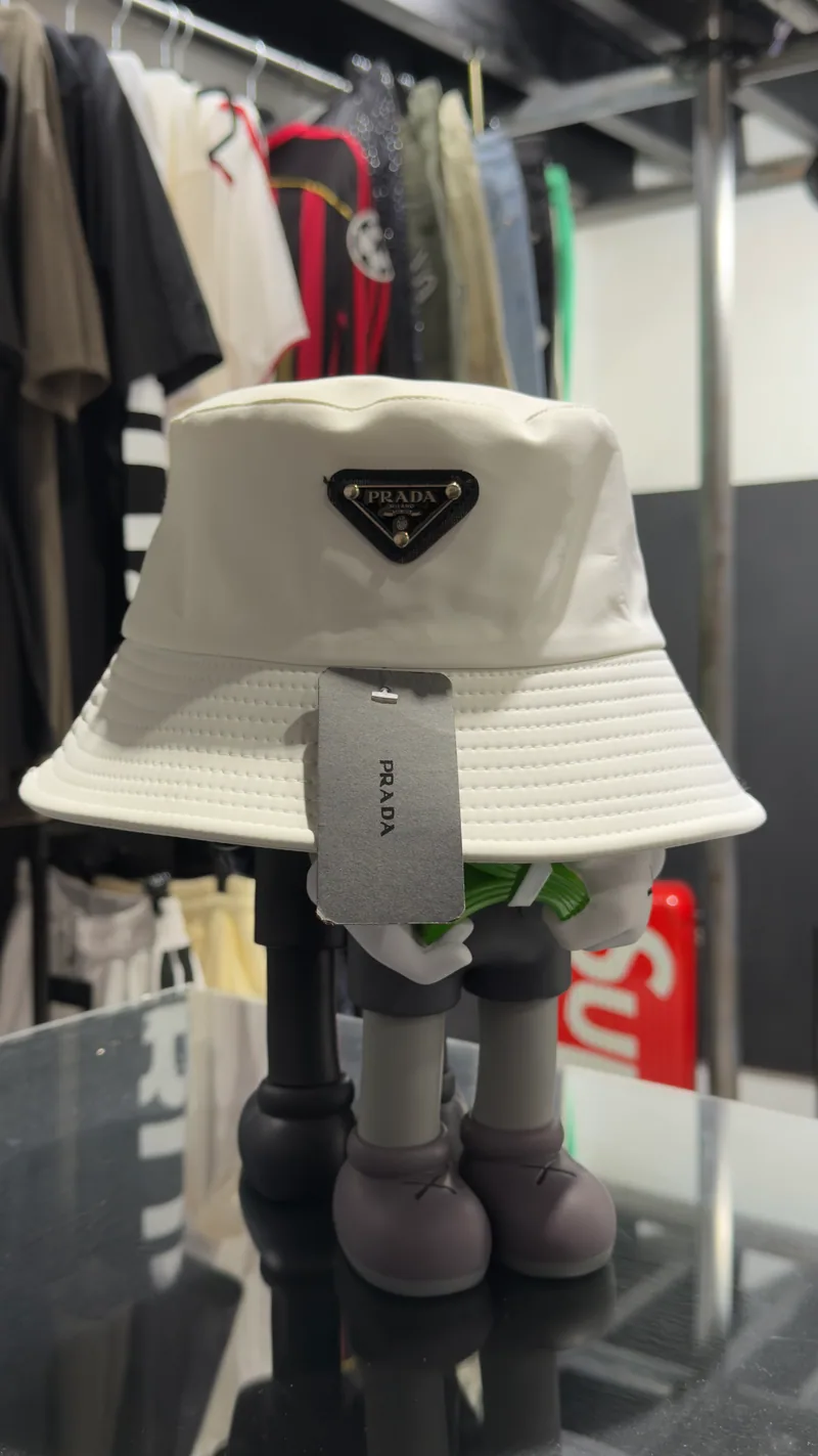 Prada Piluso Prada blanco — Pilusos